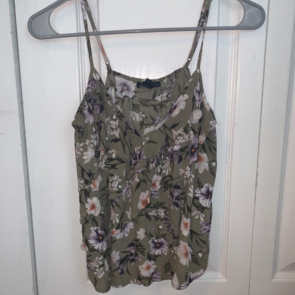American Eagle Outfitters Tops - AEO Top American Eagle Outfitters Tops - AEO Top
